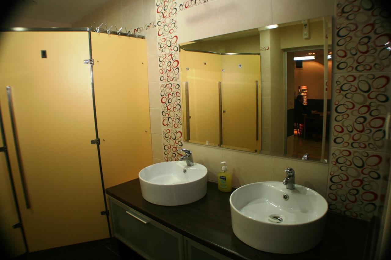 Hotel Jasmin Belgrad Exterior foto